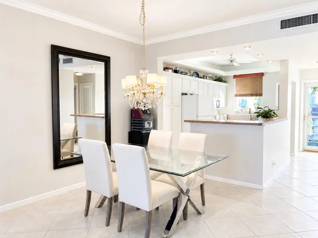 The 10' ceilings add to openess of the living areas. Additional features are crown moldings, tray ceilings and recessed lighting.