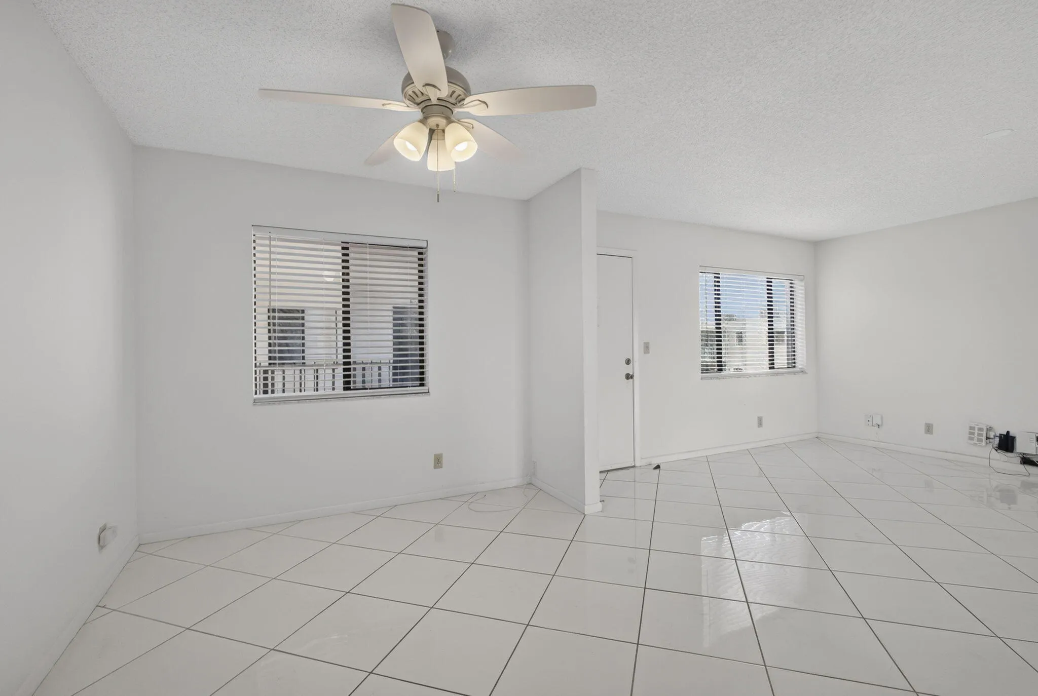 23-web-or-mls-BS1A4717