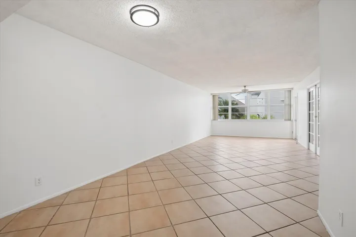 01-Cowan-1170 N Federal Hwy #309-1