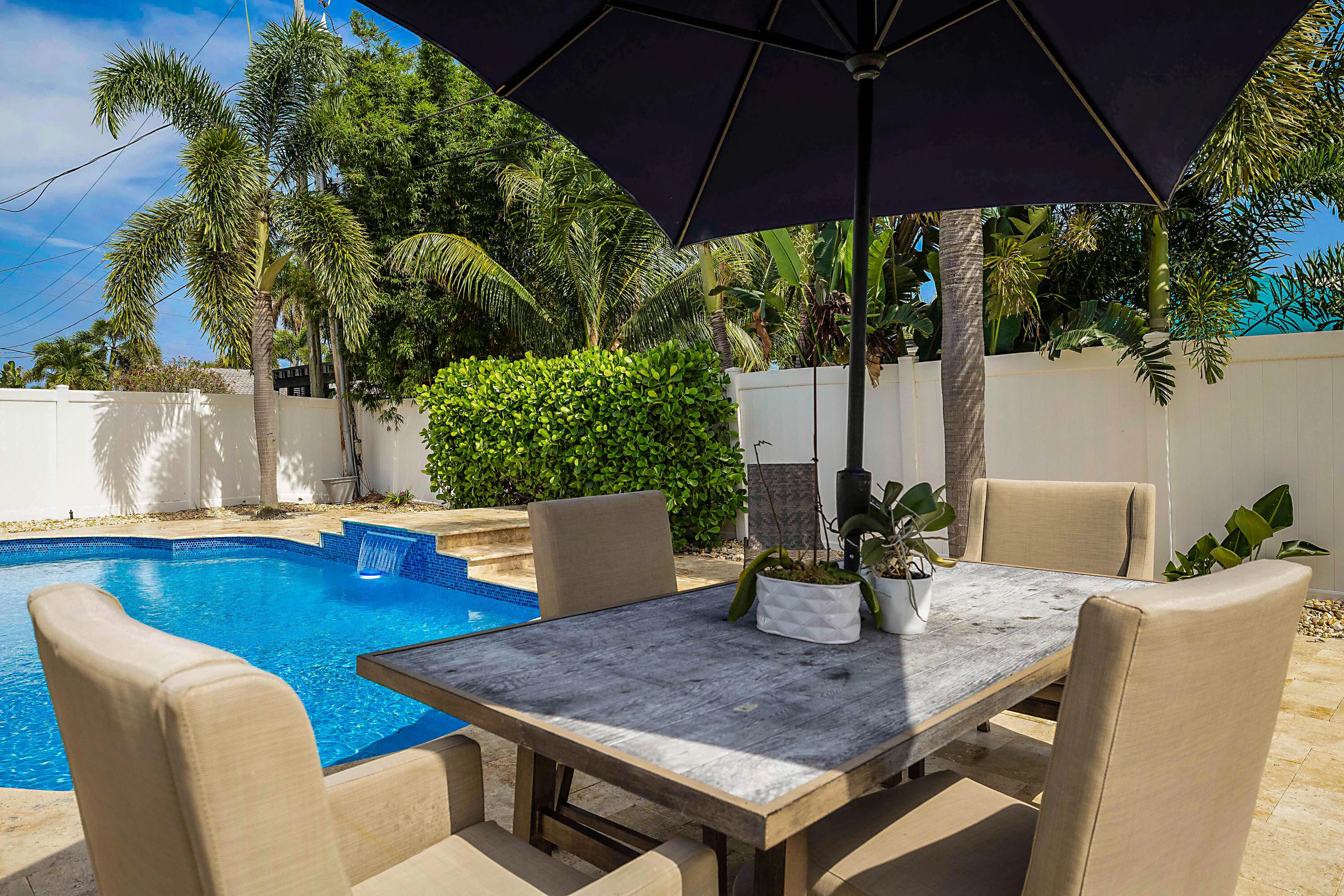 2620 NE 53rd St -34