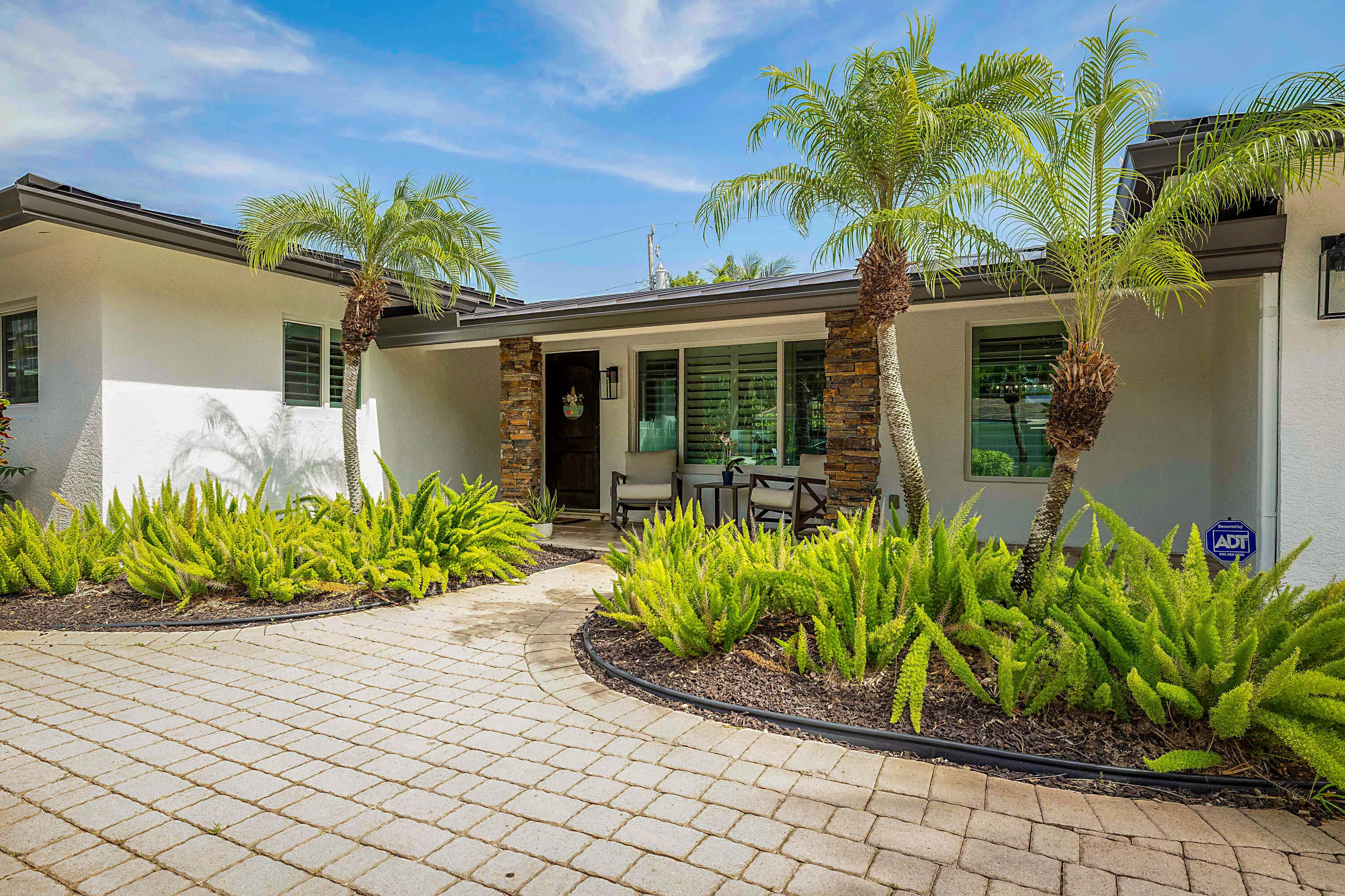 2620 NE 53rd St -40