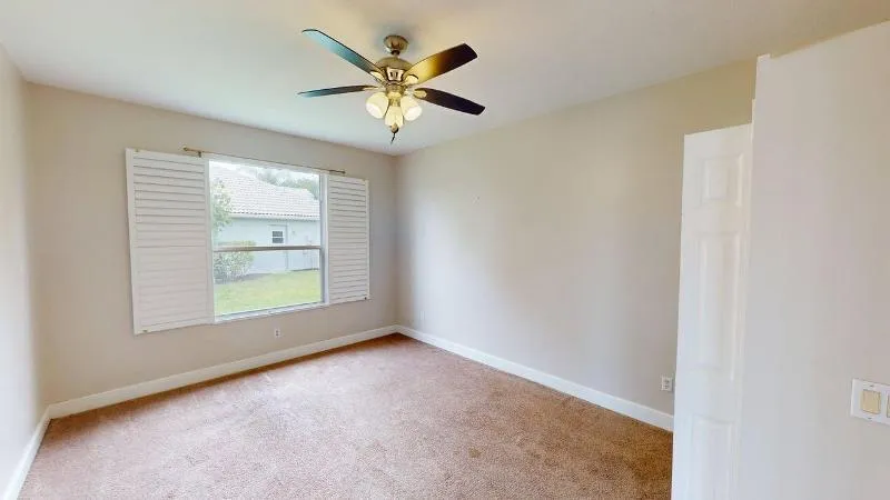 895-SW-Lake-Charles-Circle-06122026_1226