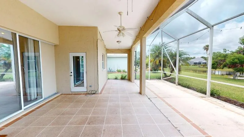 895-SW-Lake-Charles-Circle-06122026_1237