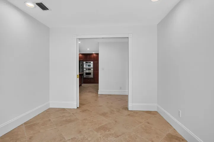 4th Bedroom/Den