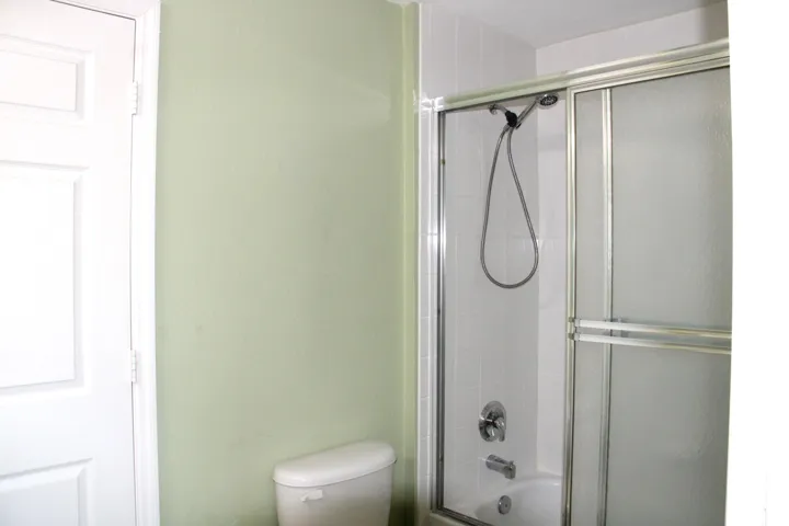 Second bath connected to second bedroom
