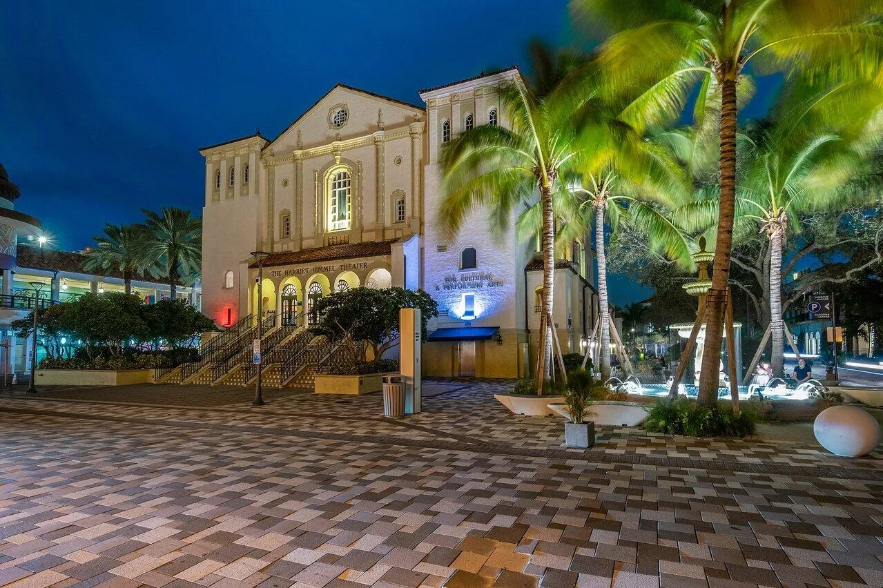 CityPlace Harriet Himmel​​‌​​​​‌​​‌‌​‌‌​​​‌‌​‌​‌​‌​​​‌​​ Theater