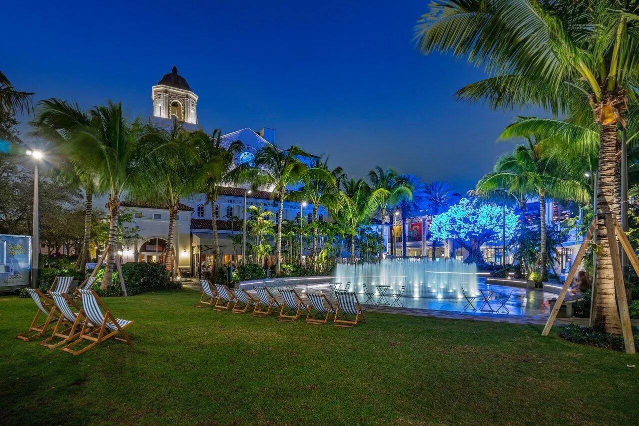 CityPlace Fountains and Fine Dining