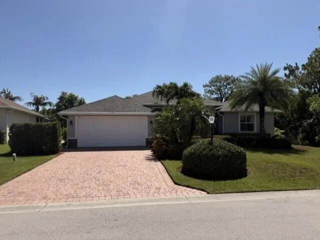 vista_lake front