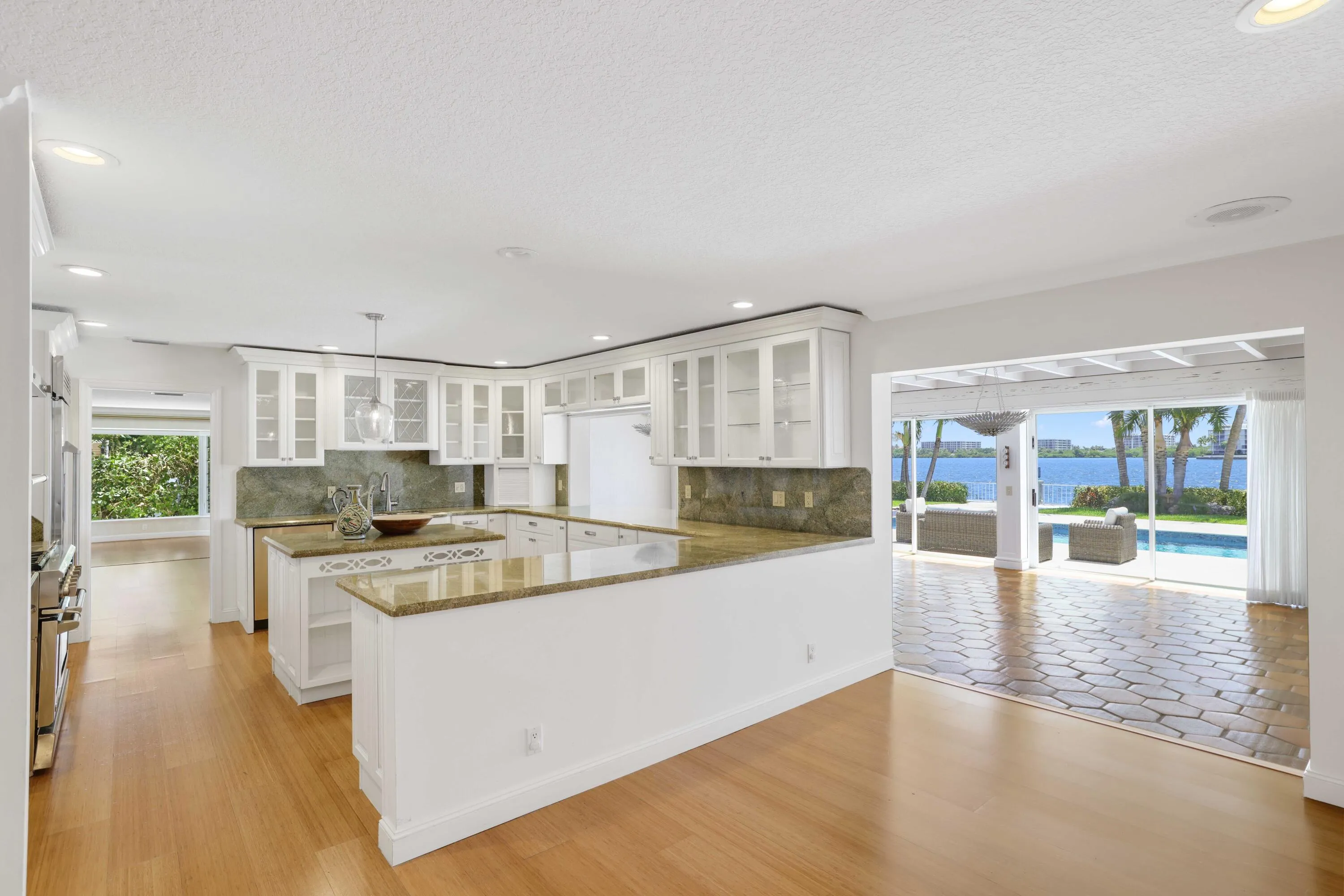 Kitchen | Forida Room