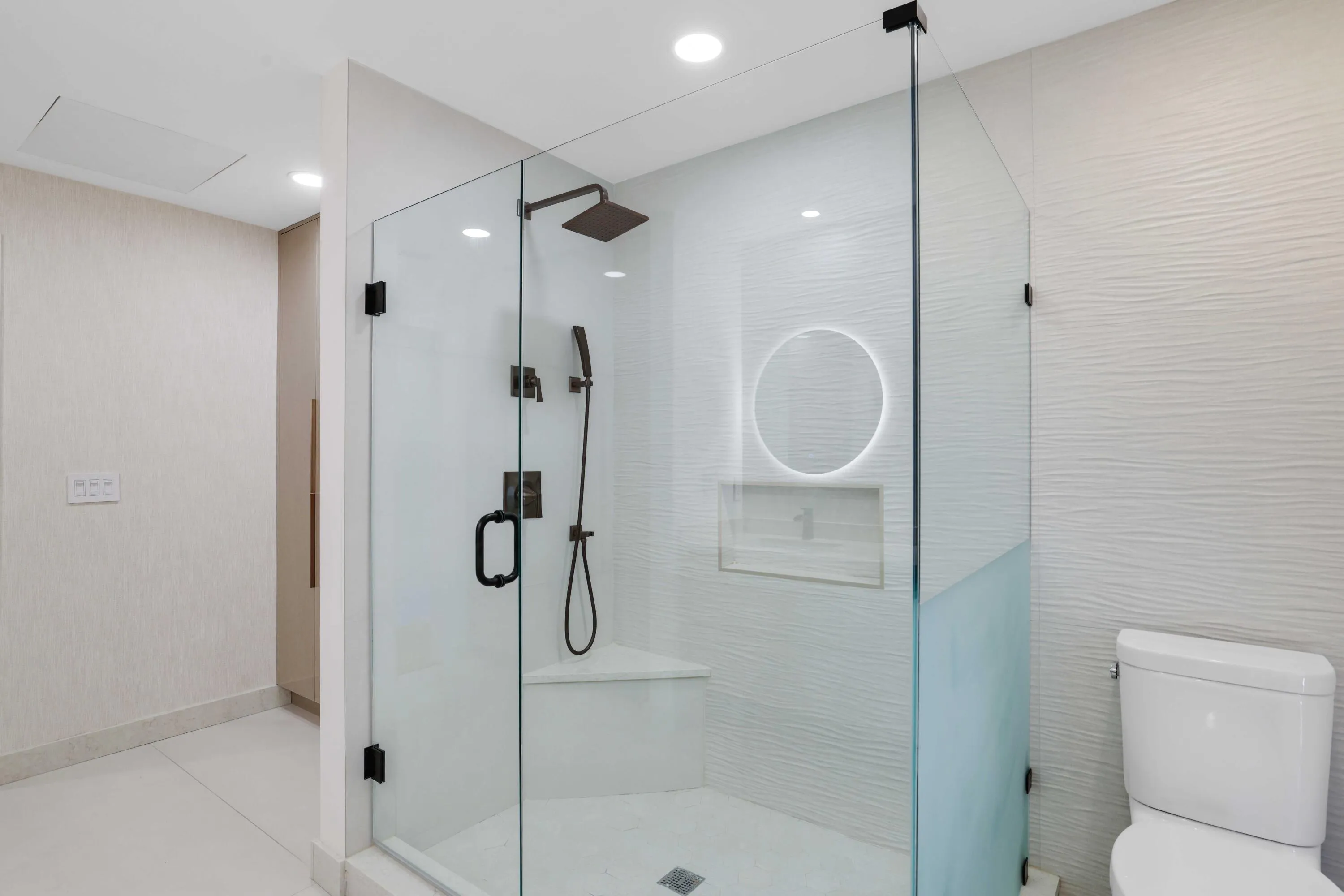 Guest En Suite Bathroom