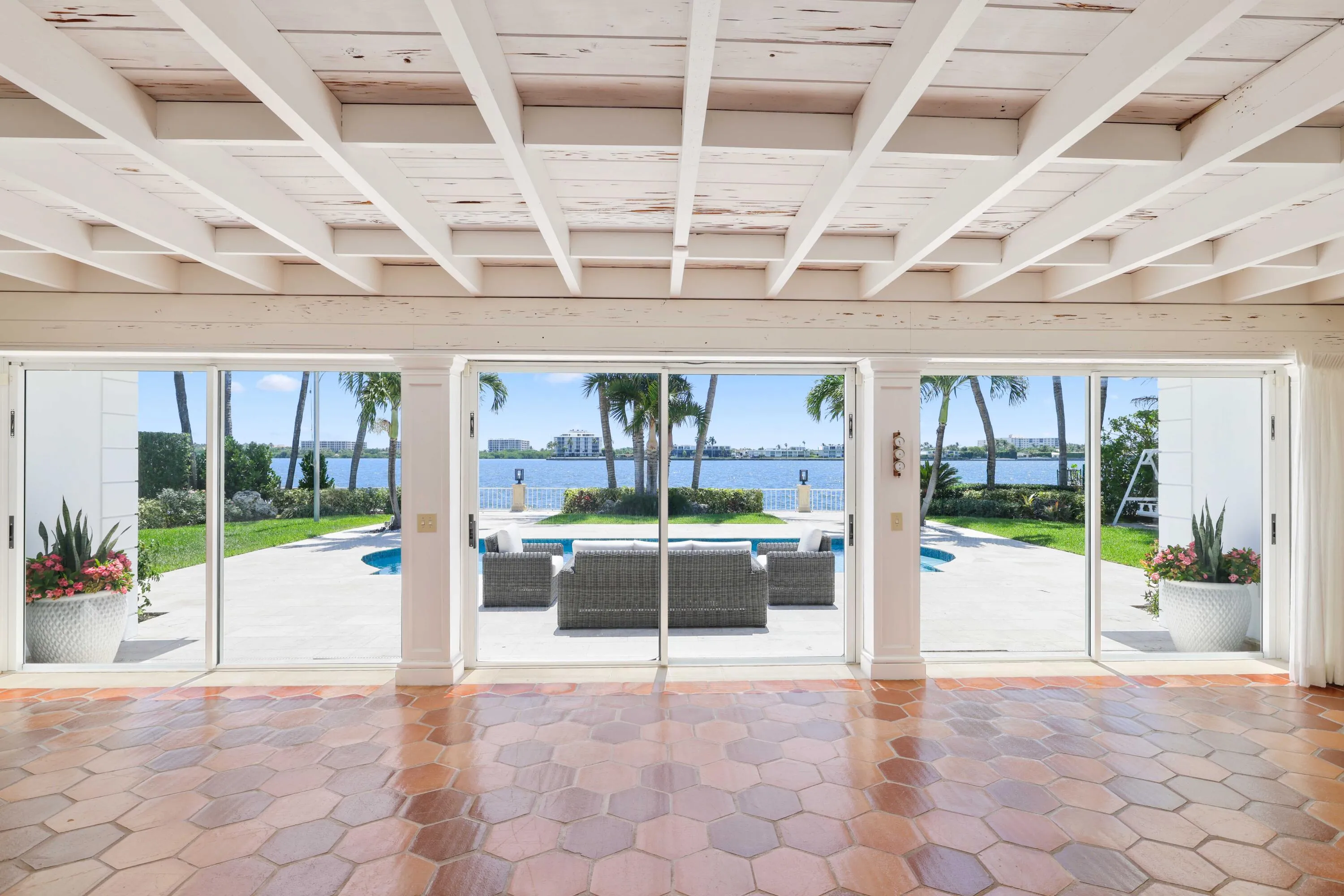Pecky Cypress Ceiling