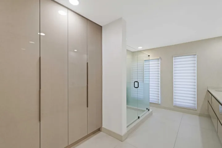 Guest En Suite Bathroom