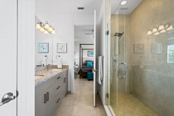 Large Shower with window