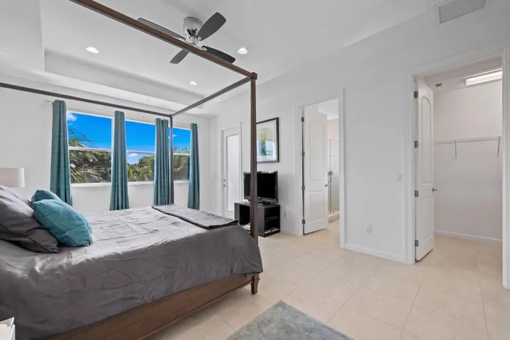 Large primary bedroom