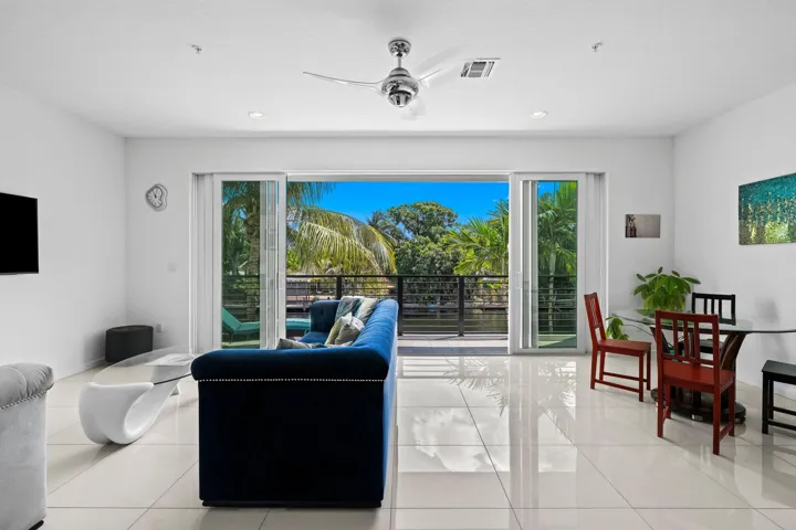 Wide Sliding Doors to the upper balcony - 3 panels each side.
