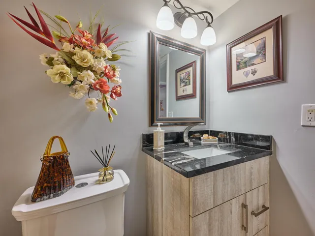 2nd bathroom