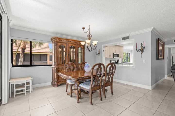 009-11262GreenLakeDrive-204-BoyntonBeach
