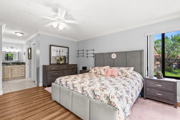 020-11262GreenLakeDrive-204-BoyntonBeach