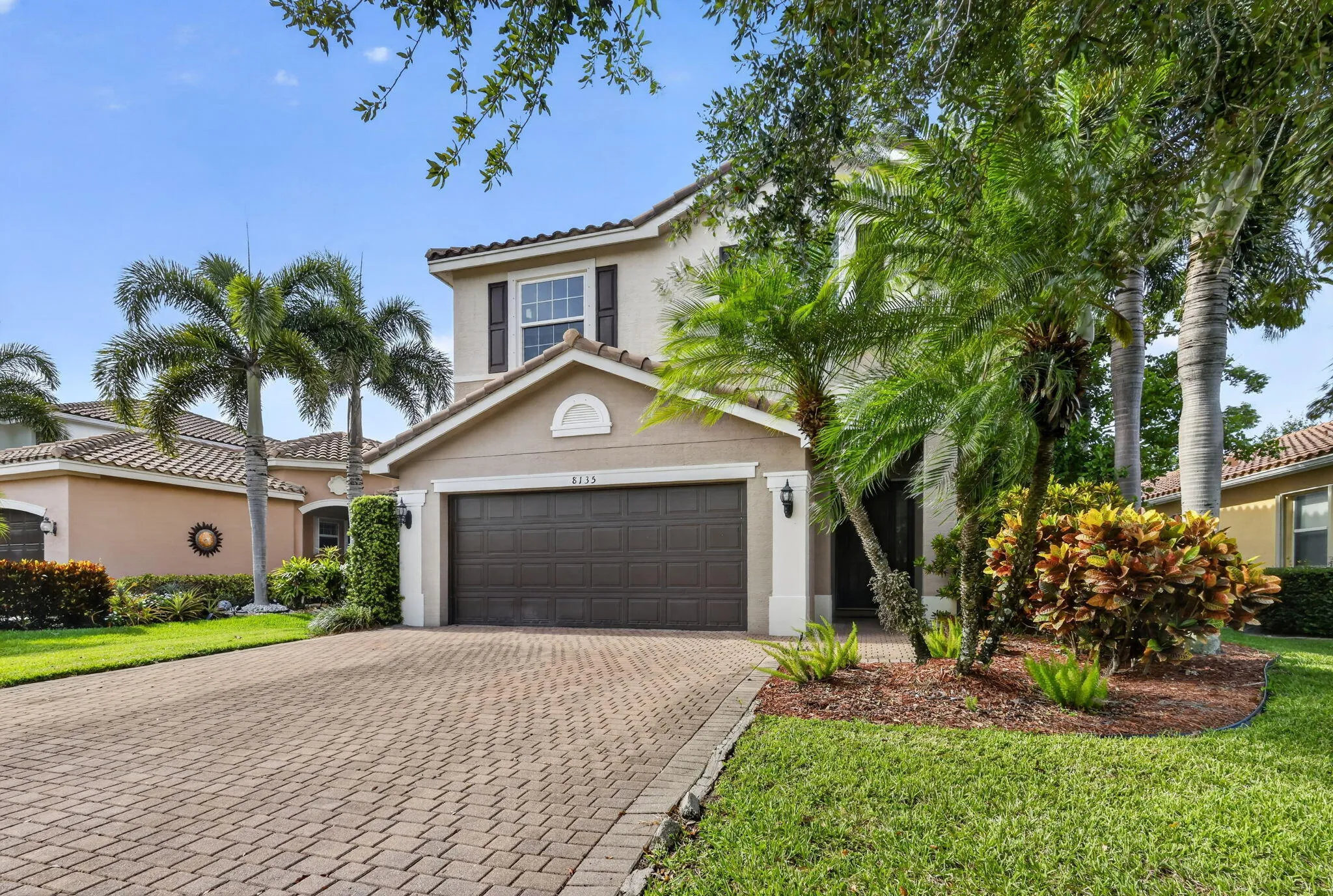 8135 Cantabria Falls Dr