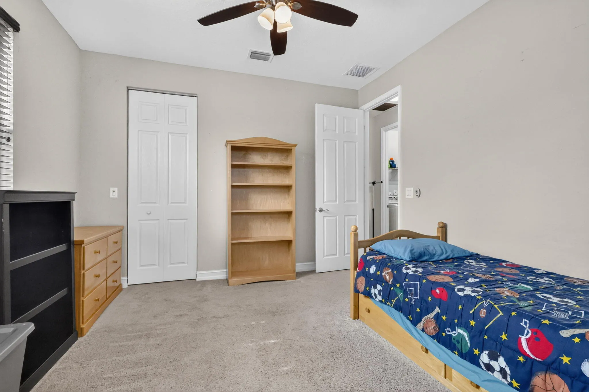 8135 Cantabria Falls Dr