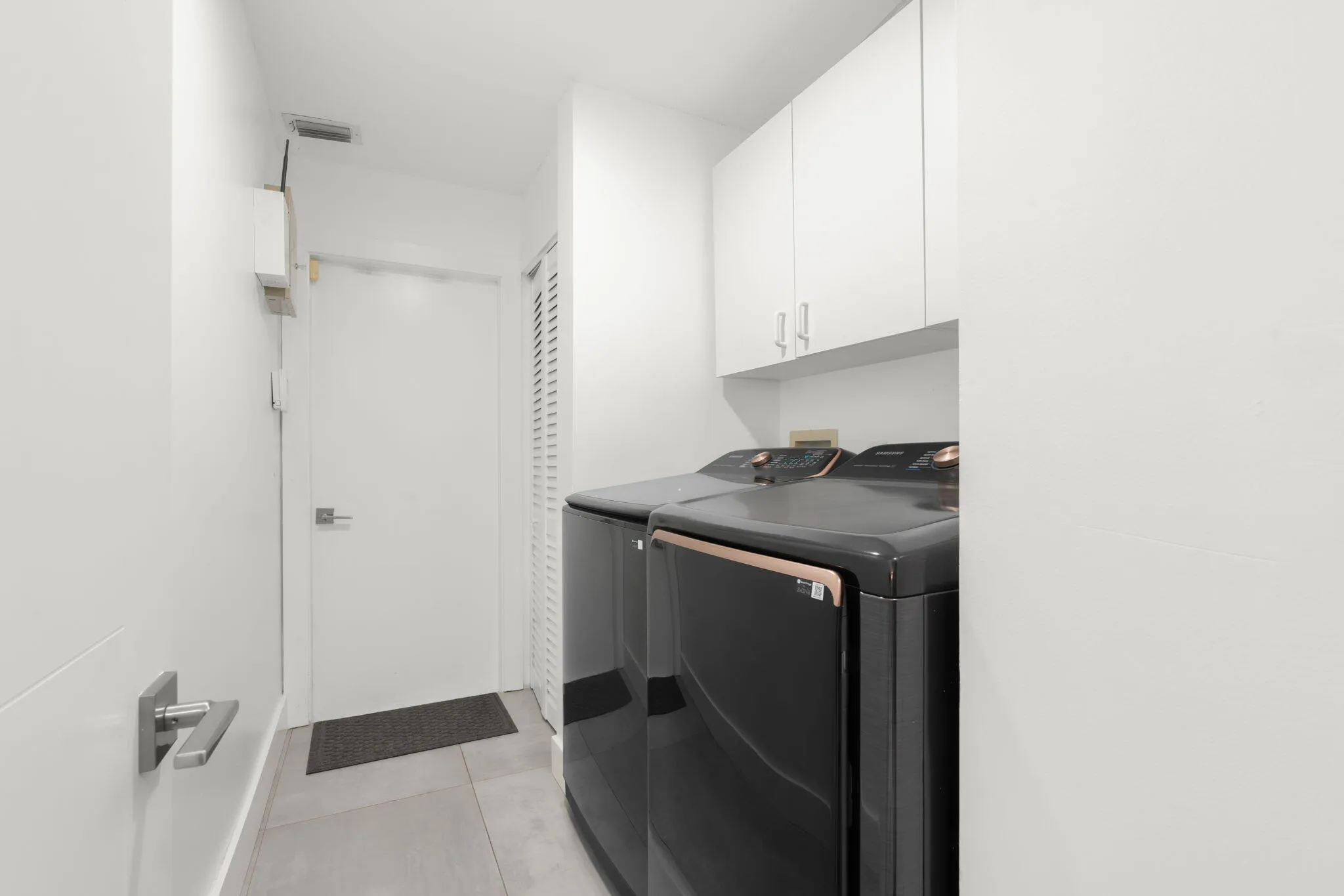 24-web-or-mls-52 Gables Blvd Weston, FL-