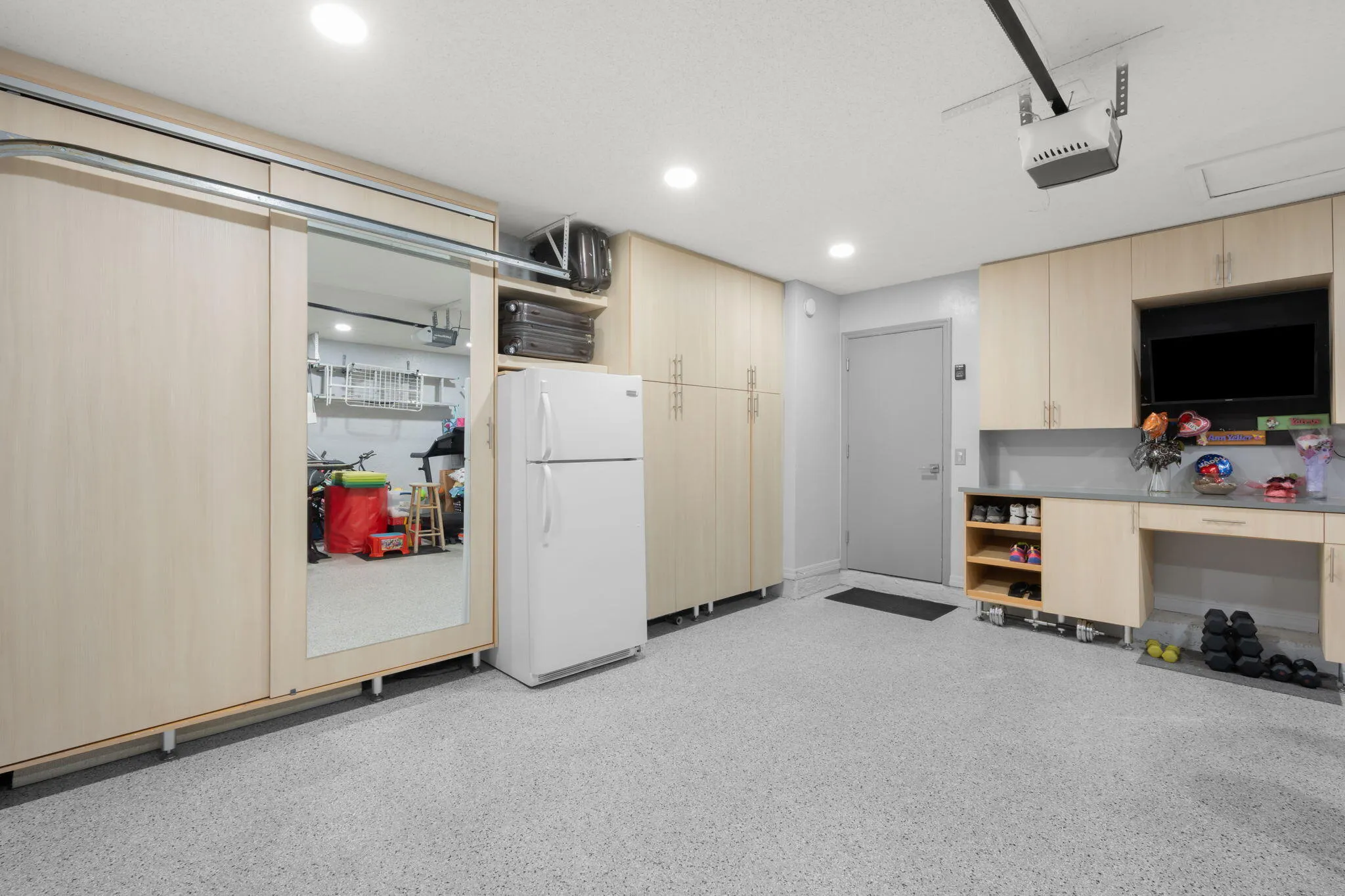 31-web-or-mls-52 Gables Blvd Weston, FL-