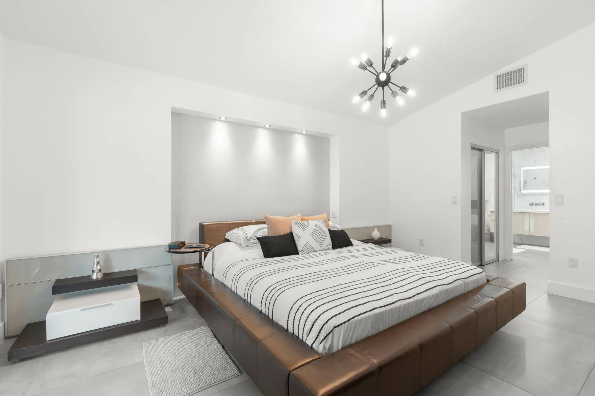 26-web-or-mls-52 Gables Blvd Weston,​​‌​​​​‌​​‌‌​‌‌​​​‌‌​‌​‌​‌​​​‌​​ FL-