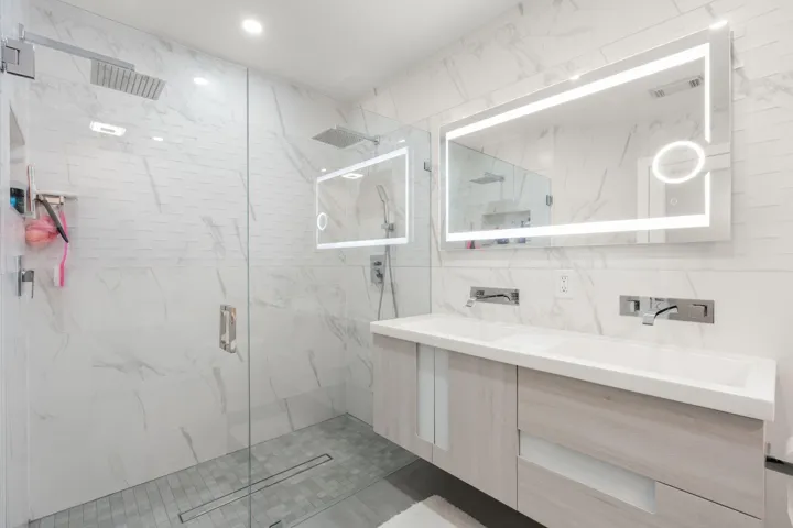 28-web-or-mls-52 Gables Blvd Weston, FL-