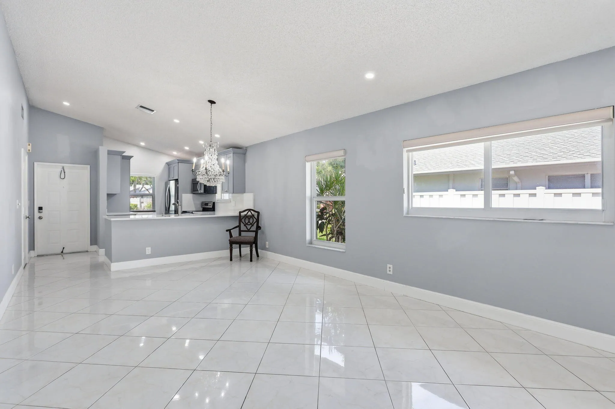 Living / Dining