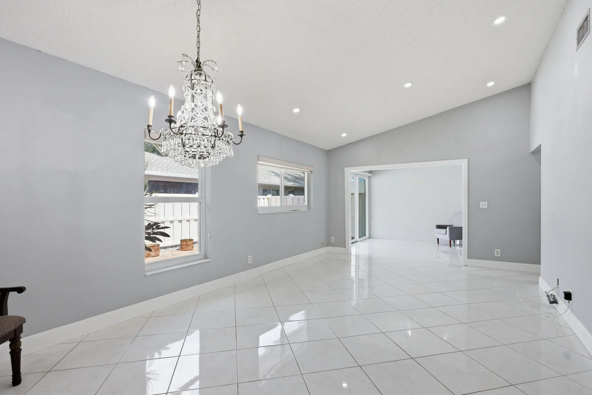 Living / Dining