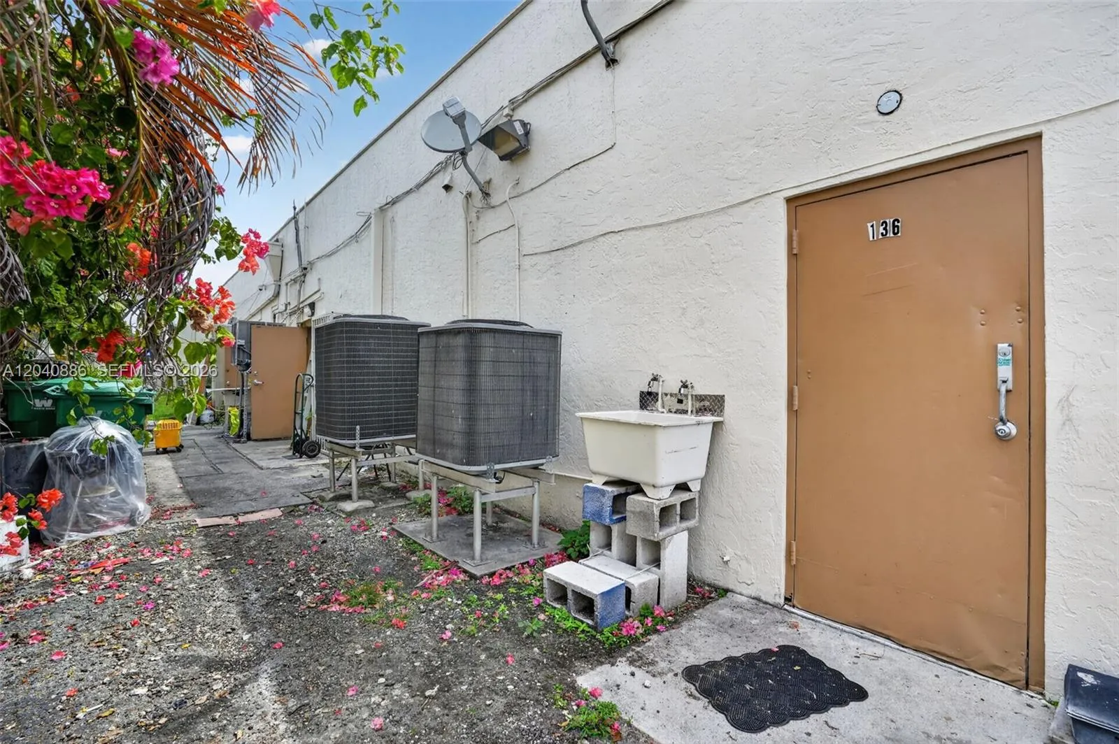 Property photo 32