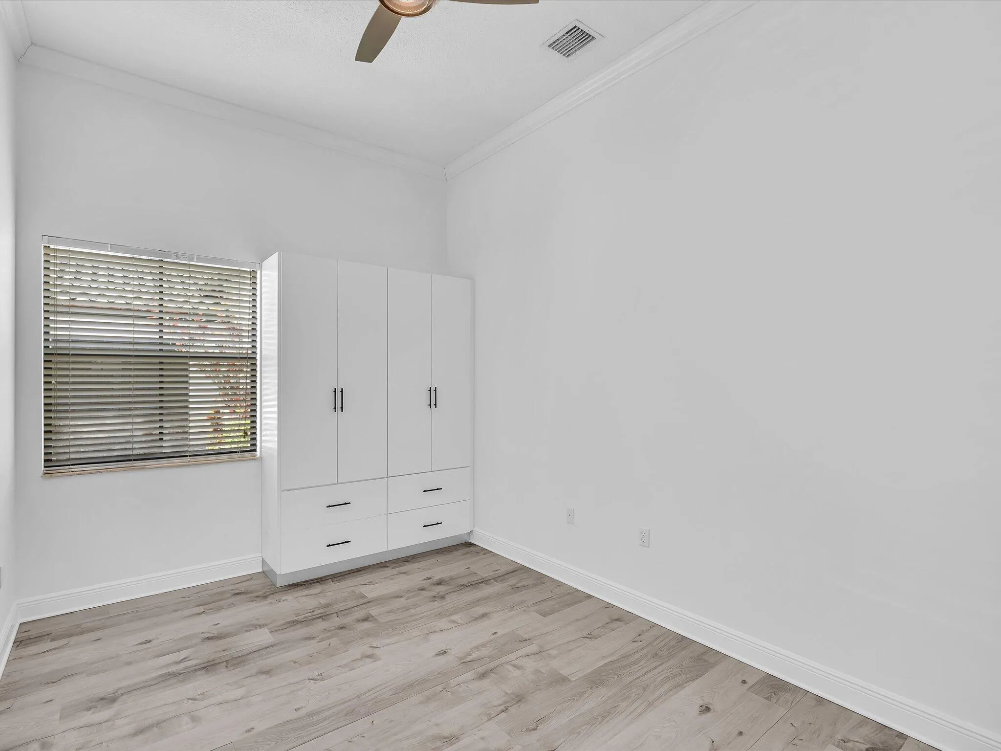 Property photo 50