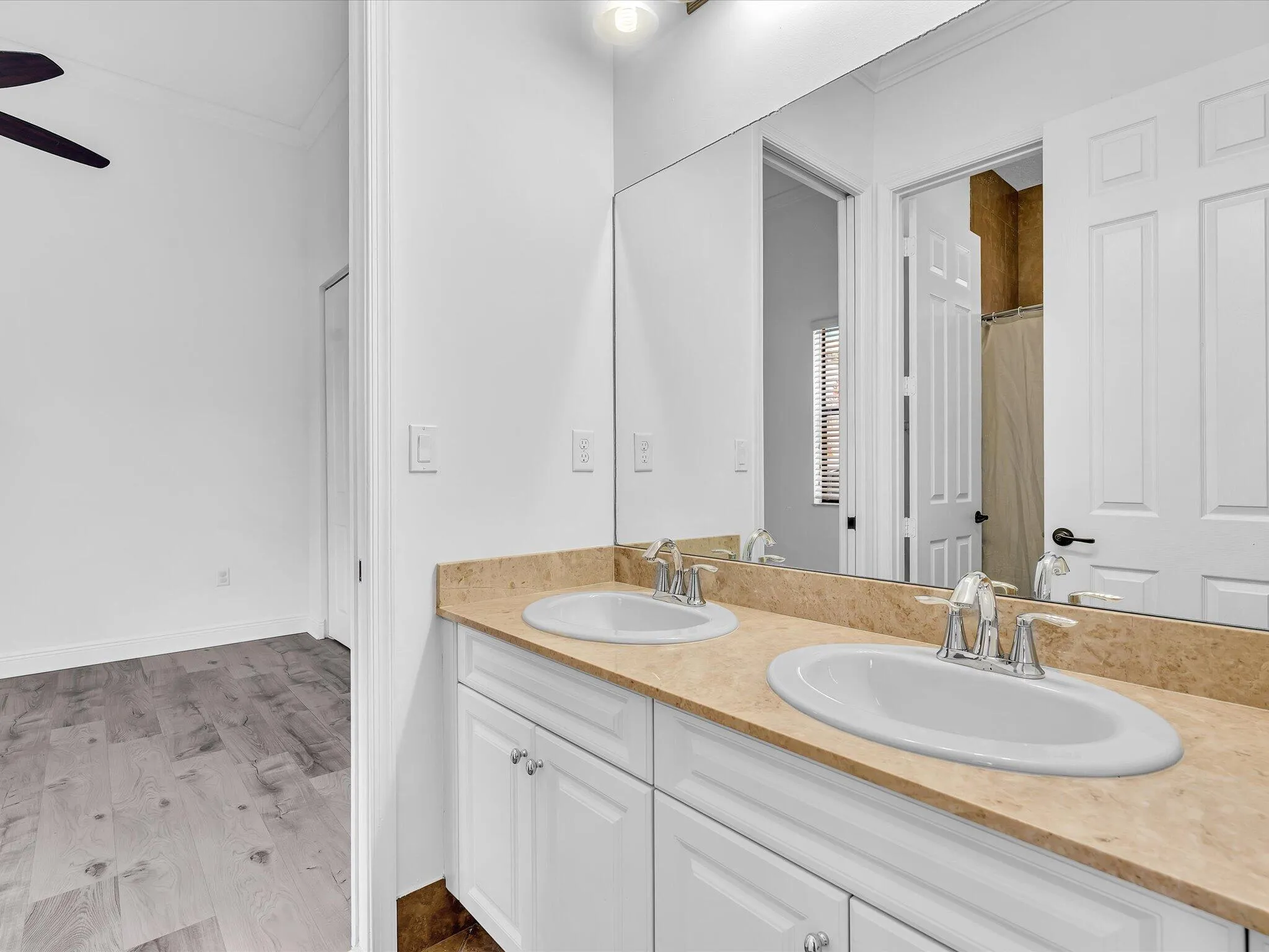 Property photo 62
