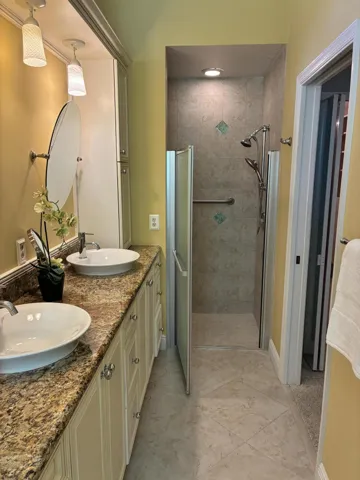 Master bath 2