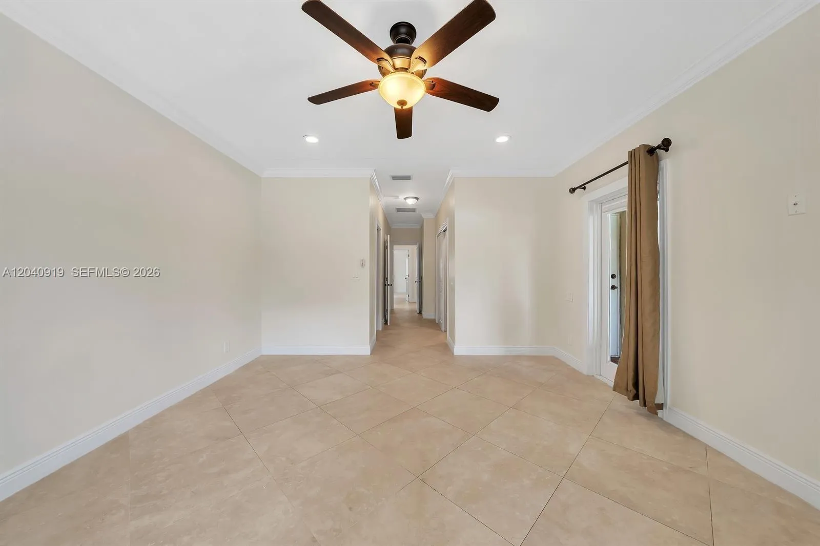 Photo 60