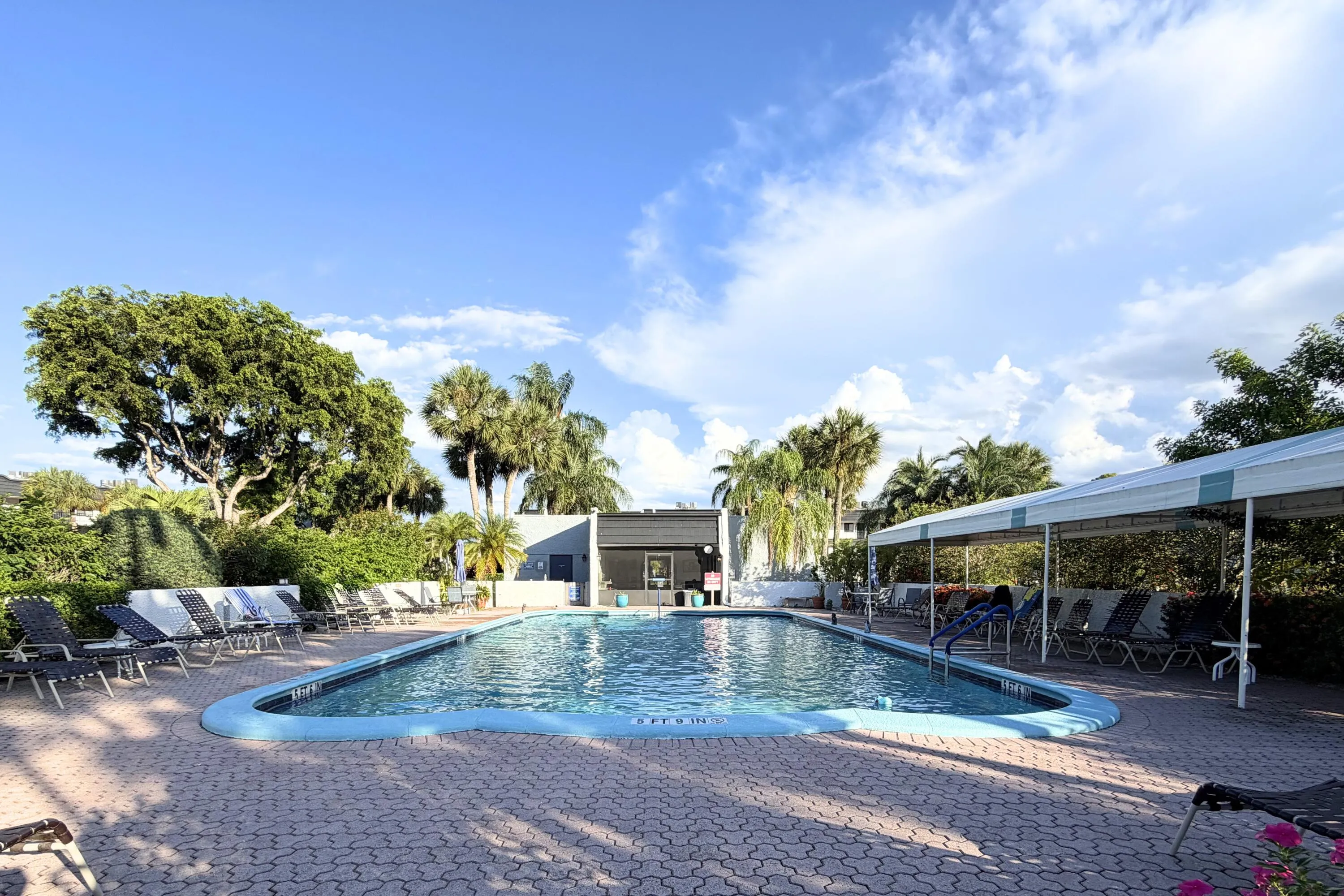 Community pool!