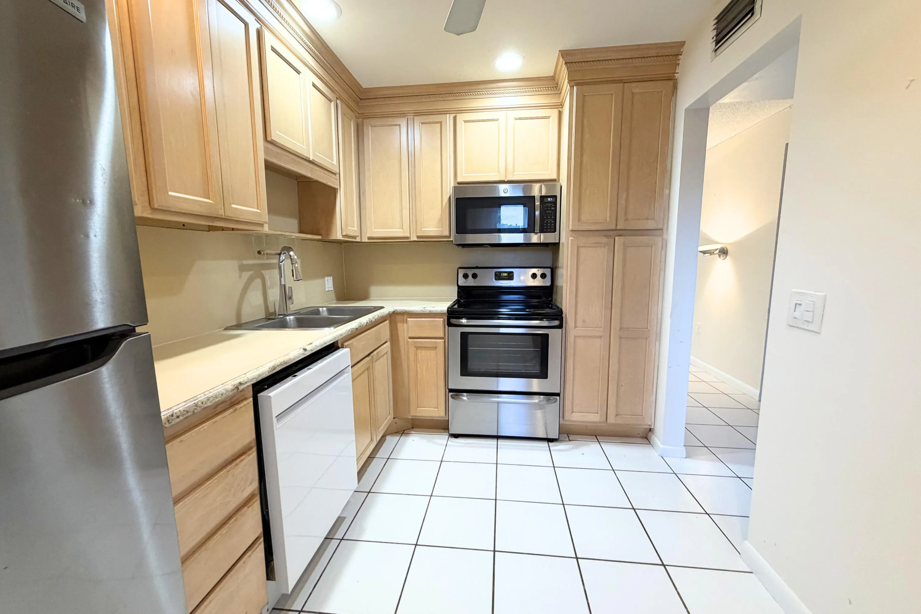 Kitchen 2