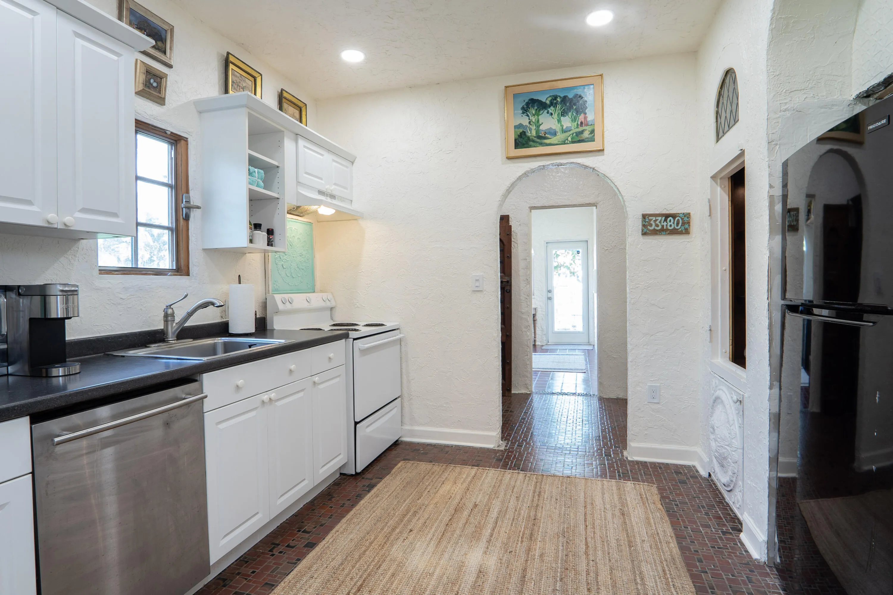 Kitchen to Laundry