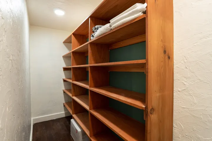 Walk In Closet