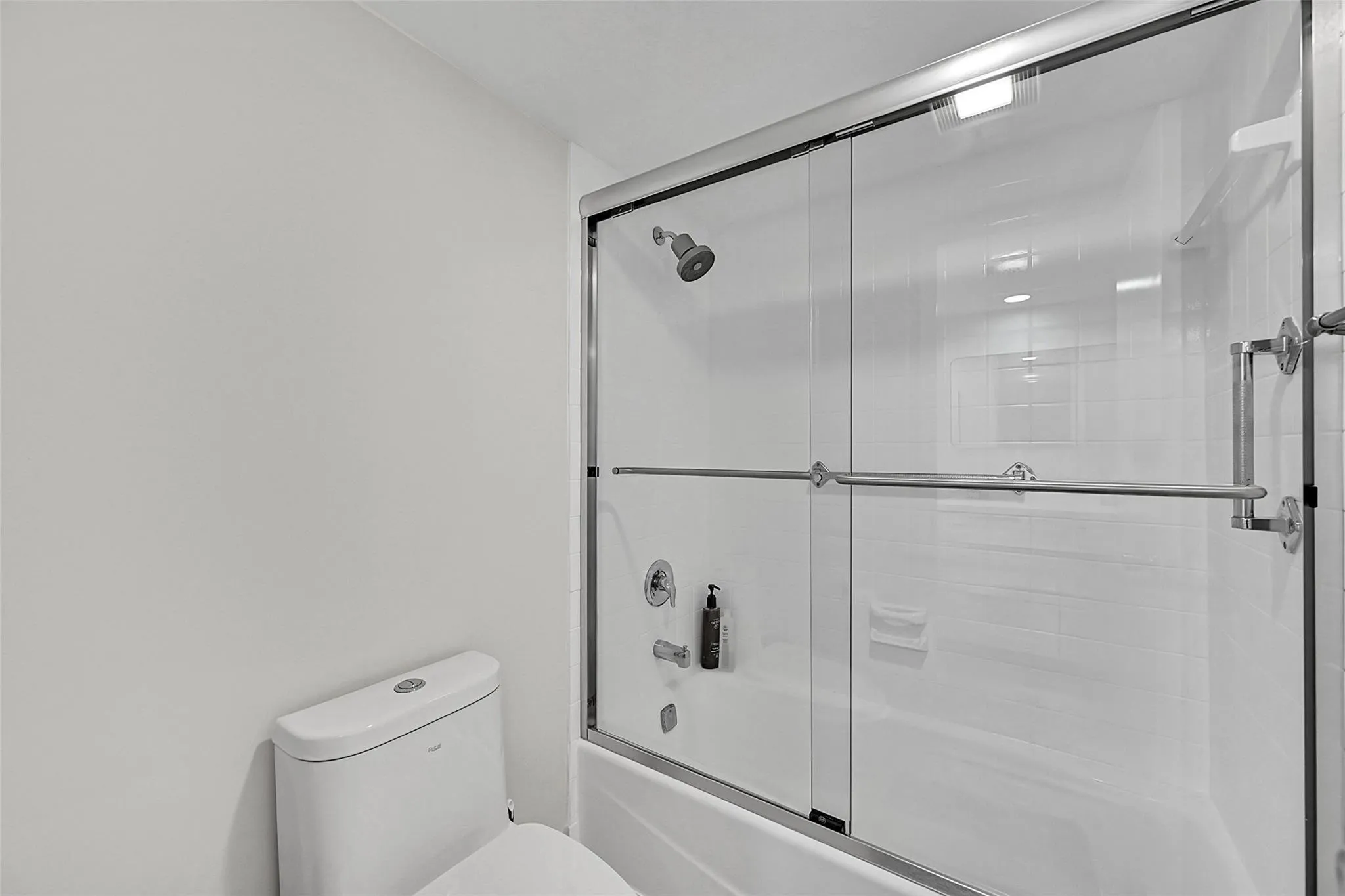 Primary En Suite Bathroom, Shower area
