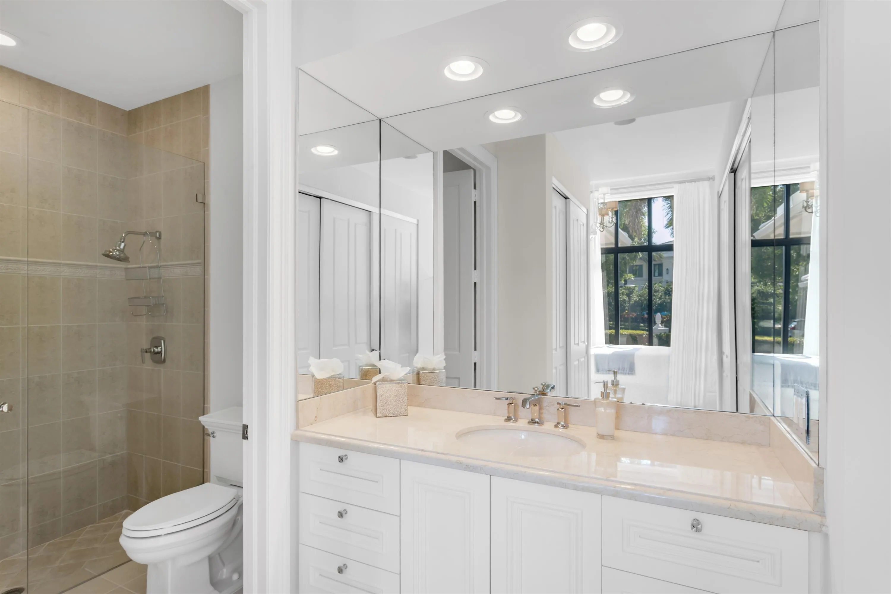 BATHROOM_1