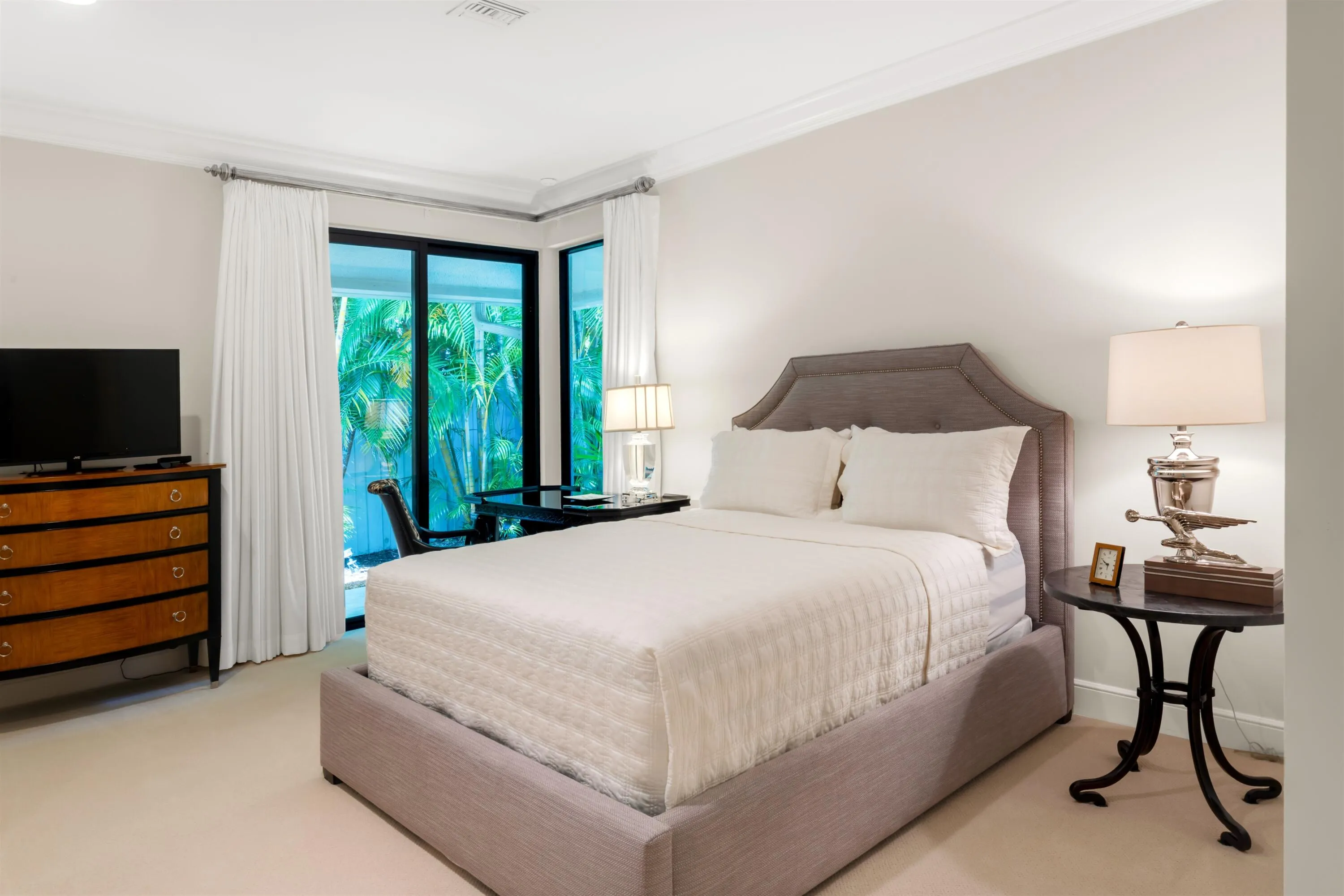 BEDROOM_3