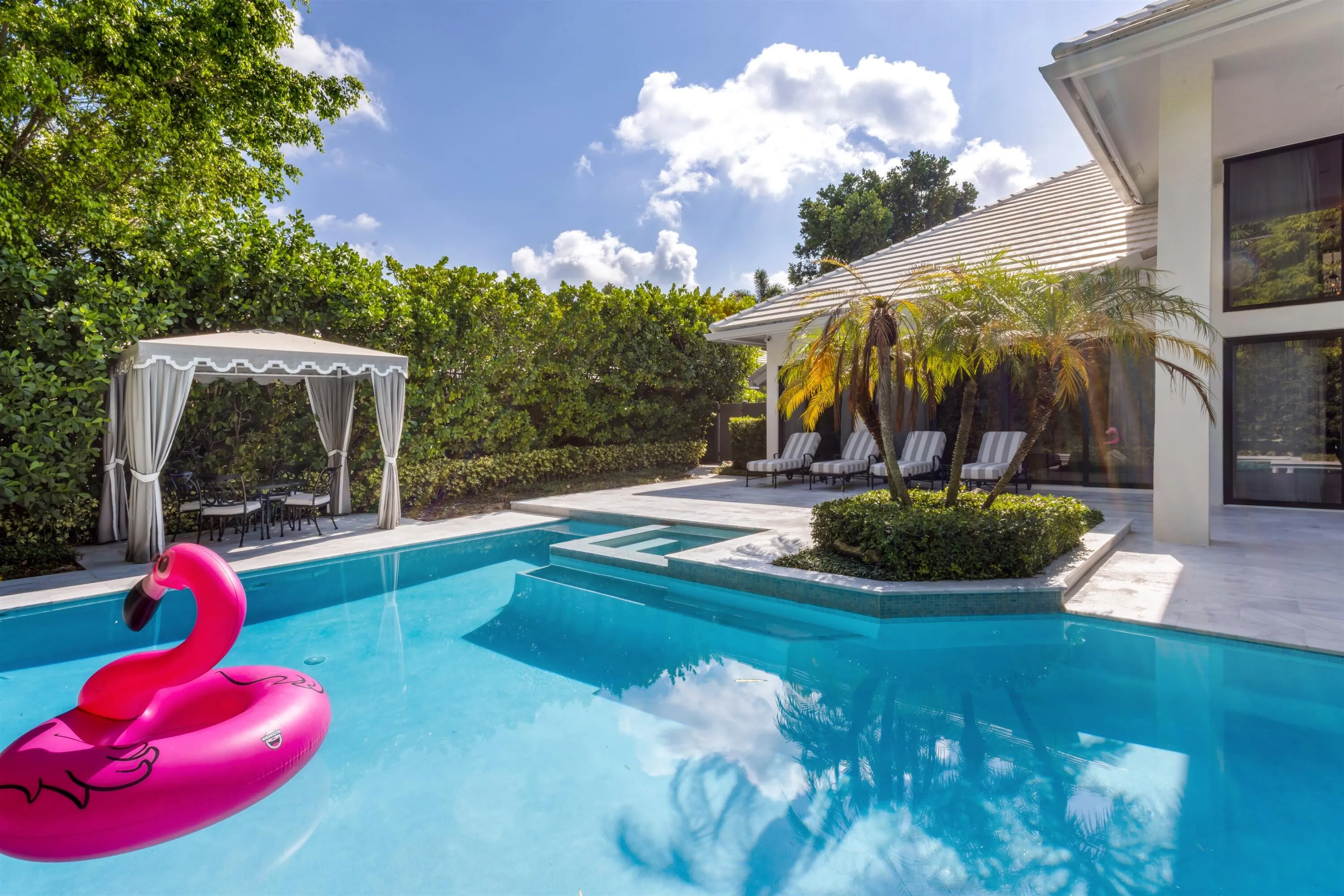 POOL_ANGLE_LEFT