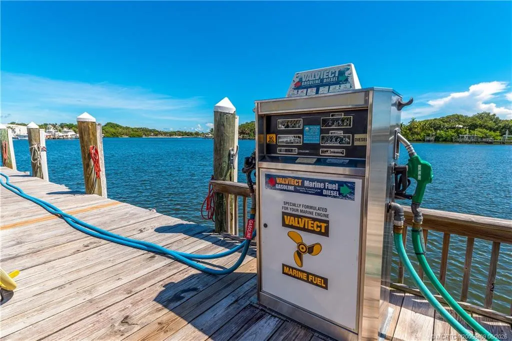 Property photo 77