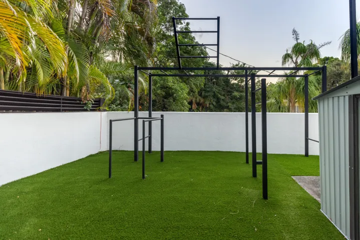 290 NW 6th Street, Boca Raton