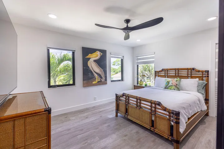 290 NW 6th Street, Boca Raton