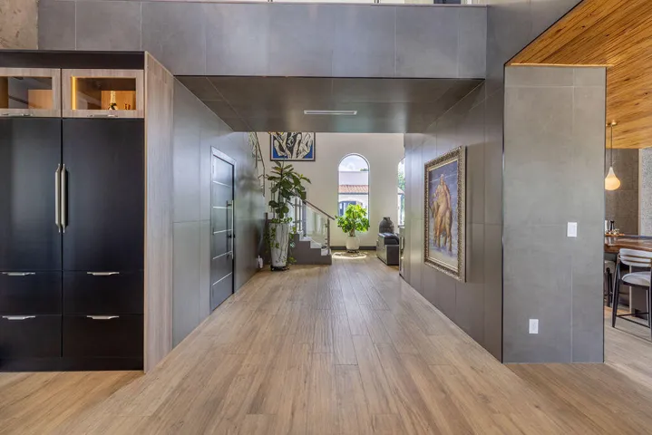 290 NW 6th Street, Boca Raton