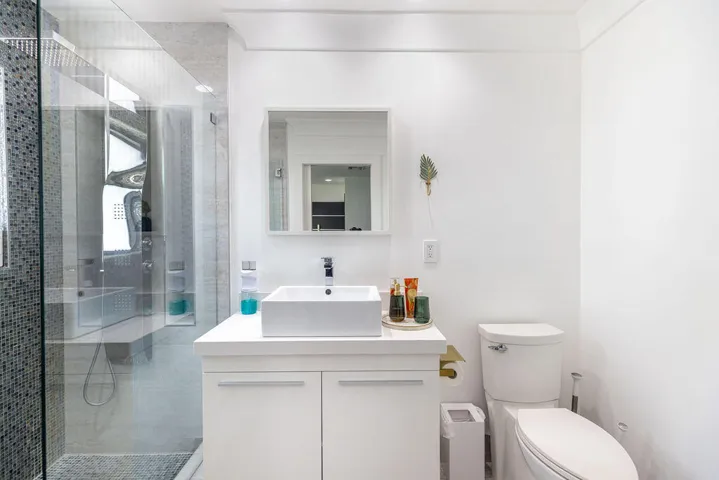 290 NW 6th Street, Boca Raton