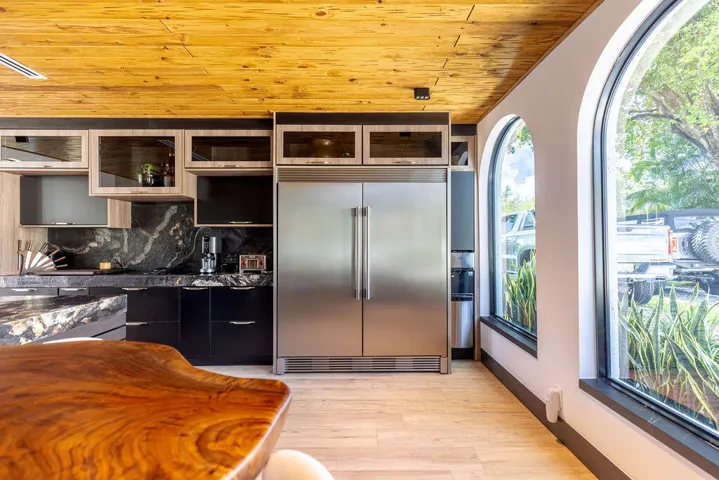 290 NW 6th Street, Boca Raton