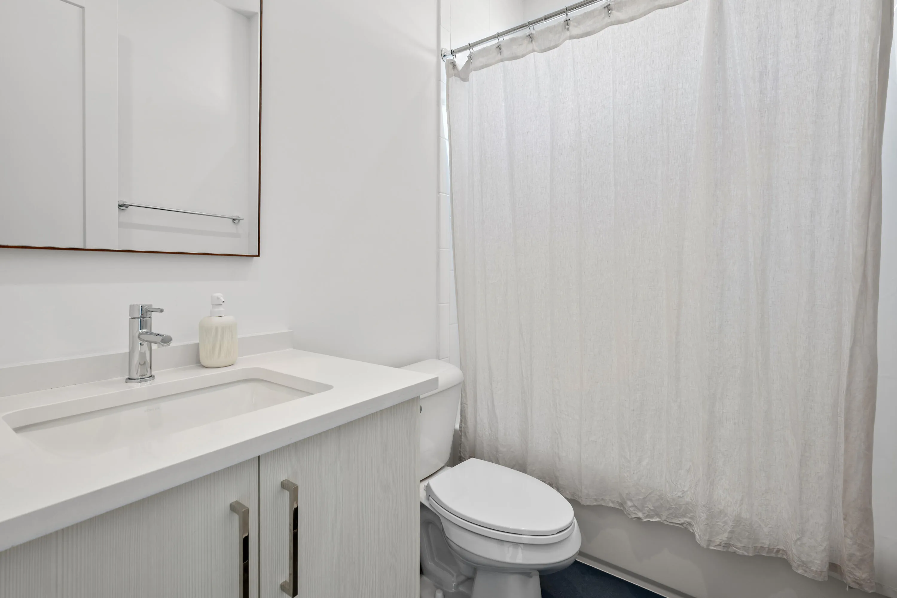 Ensuite Bathroom 5
